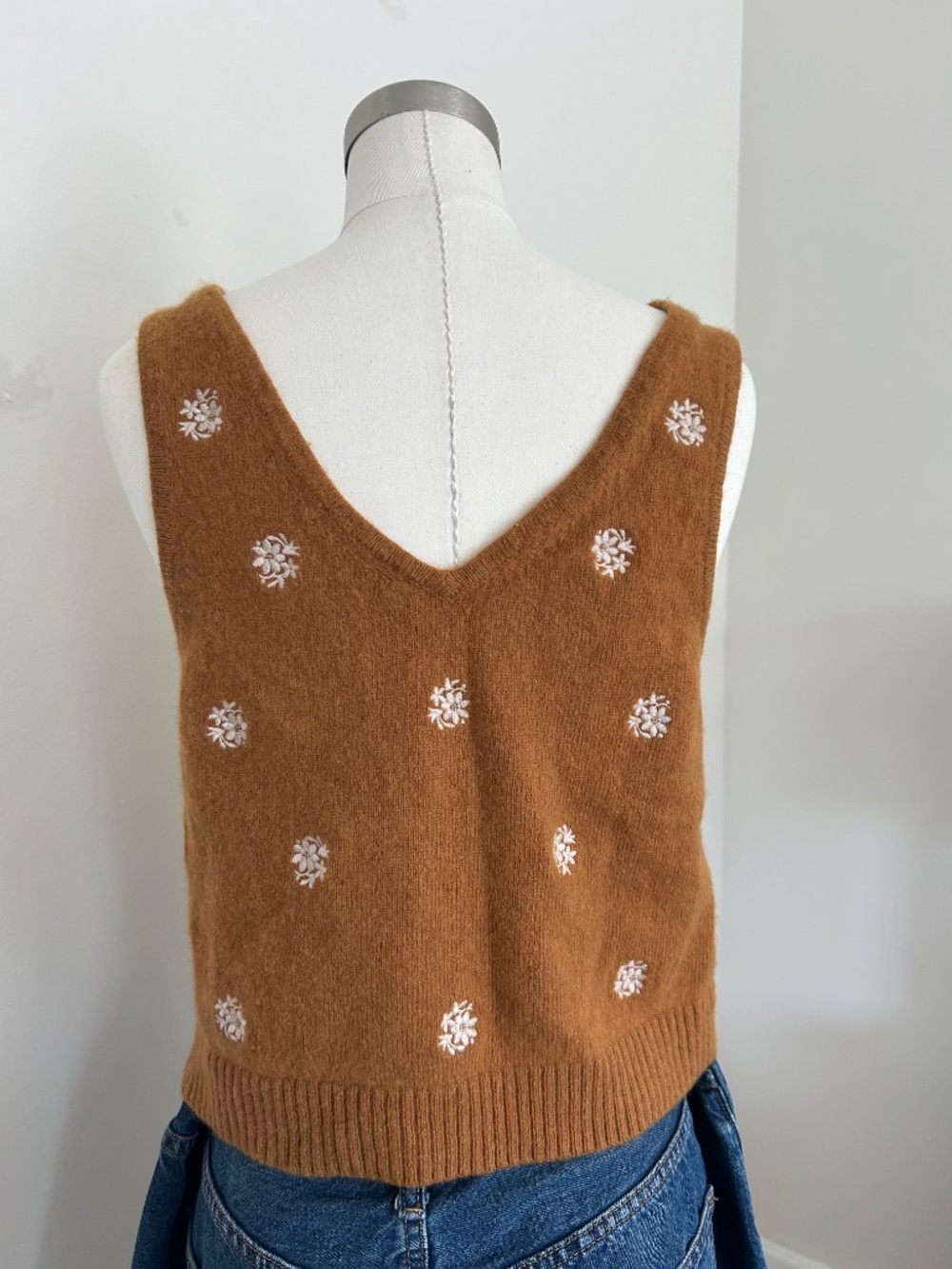 Madewell Tank - Picture 3 of 4